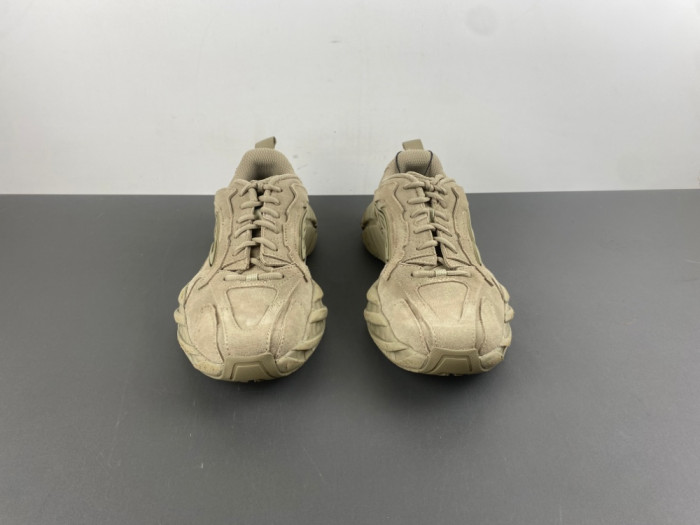 BLCG Sneaker 825418 WDWTS 1978