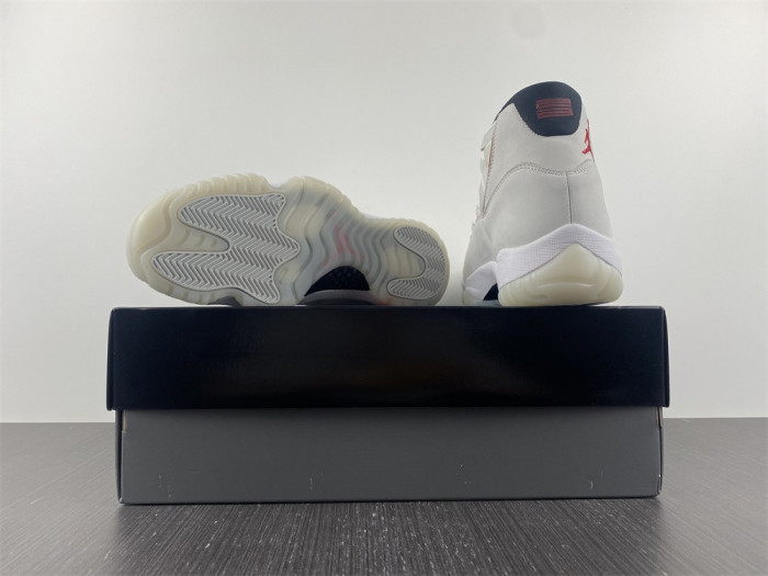 air jordan 11 retro platinum tint - 378037-016