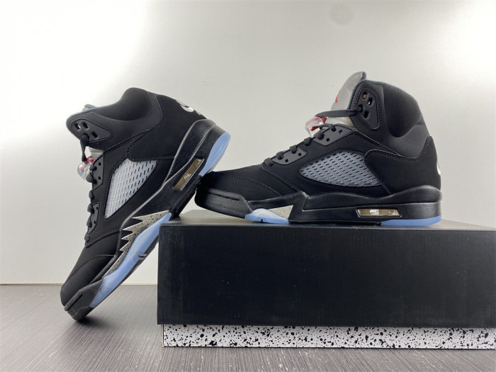 air jordan 5 retro black metallic (2016) - 845035-003