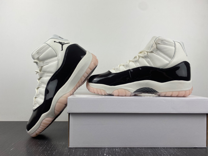 air jordan 11 wmns neapolitan ar0715-101