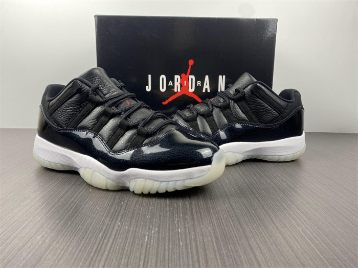 air jordan 11 low "72-10" av2187-001