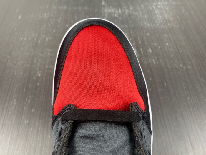 jordan 1 retro high og satin bred - fd4810-061