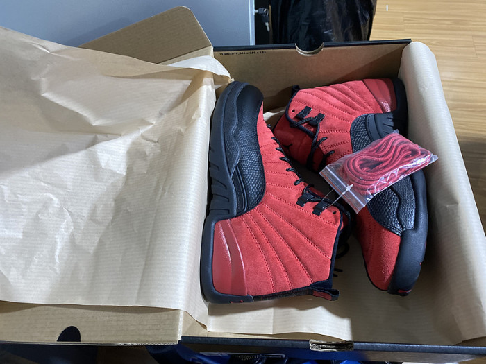 air jordan 12 reverse flu game ct8013-602