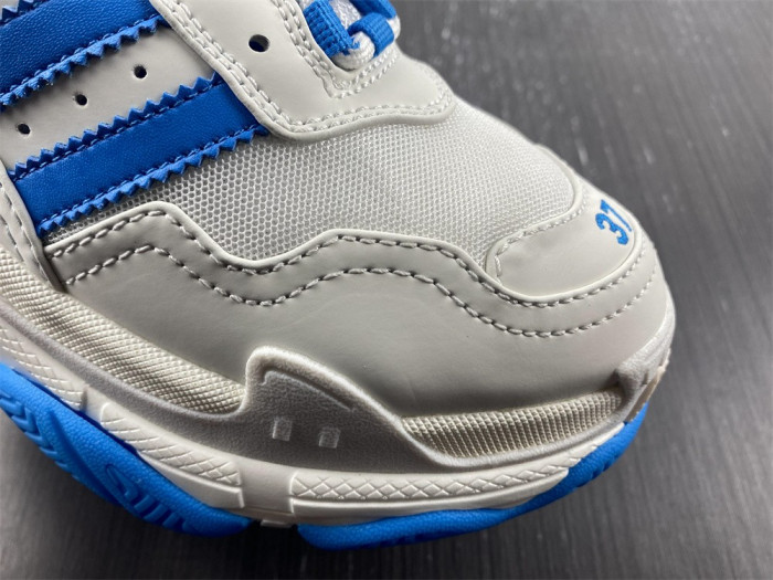 blcg sneaker triple.s sneakers 58963 w1y2598