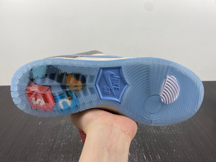 crenshaw skate club x nike sb dunk low fn4193-100