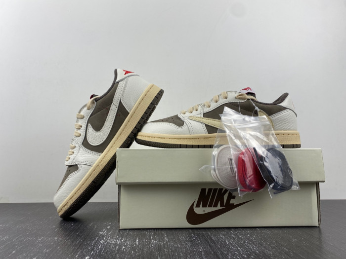 KIDS Travis Scott x Air Jordan 1 Retro Low OG PS 