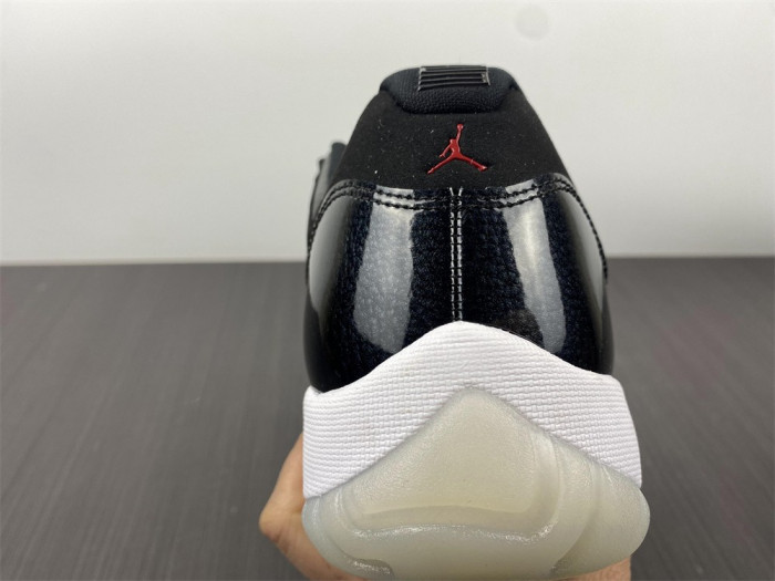 air jordan 11 low "72-10" av2187-001