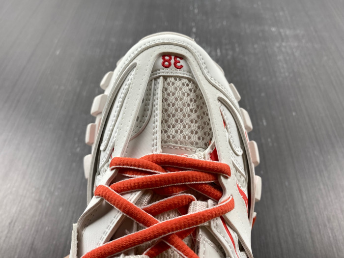 blcg track 3.0 trainer vl5692366-4599