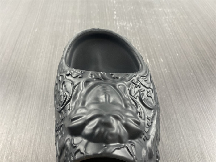 versace slippers