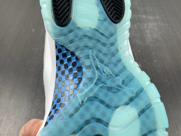 air jordan 11 retro legend blue (2014) 378037-117