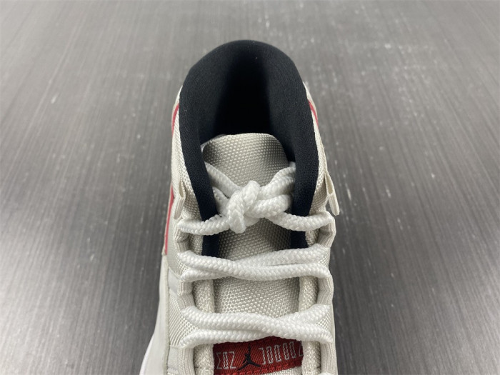 air jordan 11 retro platinum tint - 378037-016