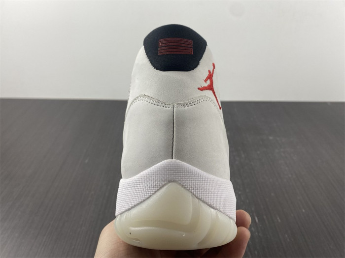 air jordan 11 retro platinum tint - 378037-016