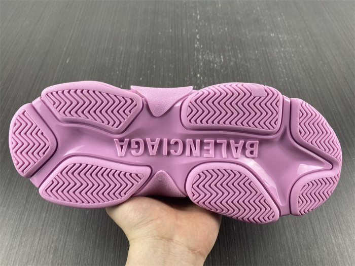 blcg sneaker triple.s sneakers 524039 w1fc3 9023