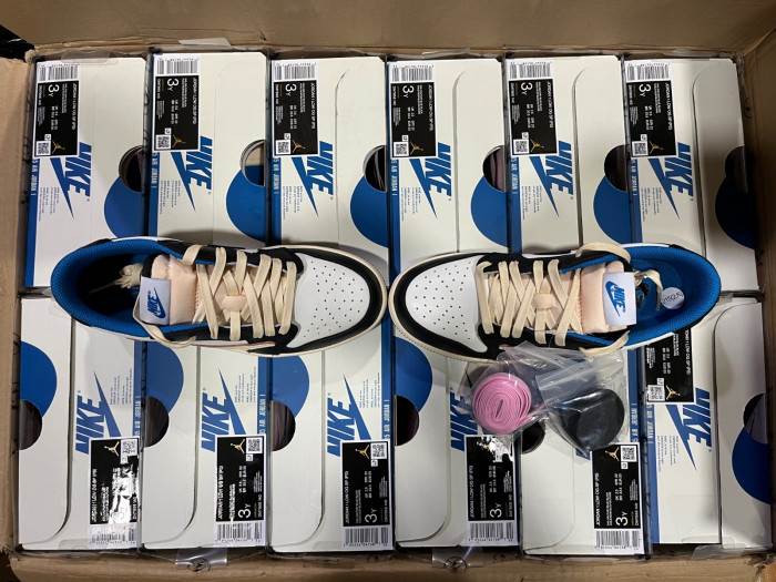 KIDS Fragment Design x Travis Scott x Air Jordan 1 Retro Low DM7866-140