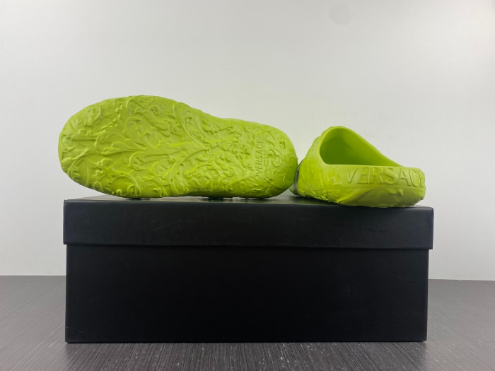 versace slippers
