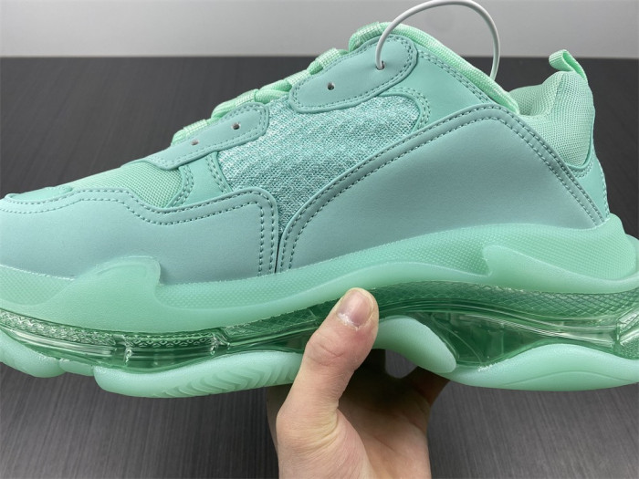 blcg triple s - w2ga1 4509