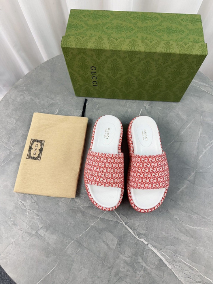 G*u*i slippers gu568-105