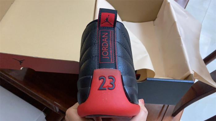 jordan 12 retro flu game (2016) - 130690-002