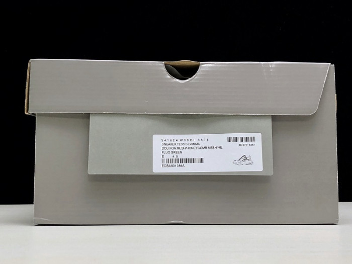 blcg sneaker triple.s.gomma "neon green"541624 w09ol 3801