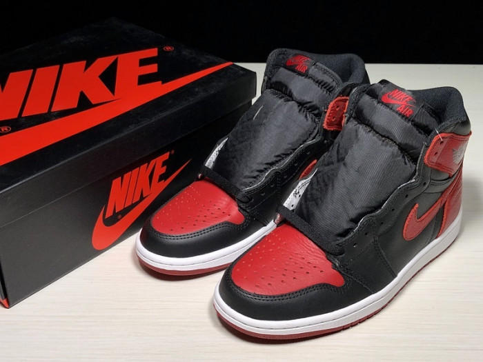 air jordan 1 retro high og banned bred black red 555088-001
