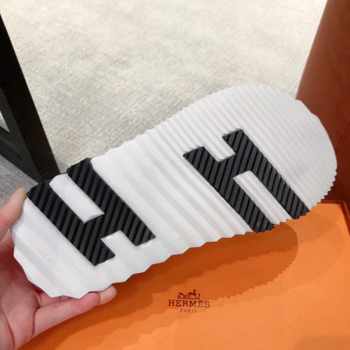 he*mes slide cu526-2064