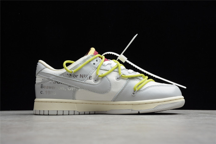 UAPLG OFW x Futura x Nike Dunk Low DM1602-122