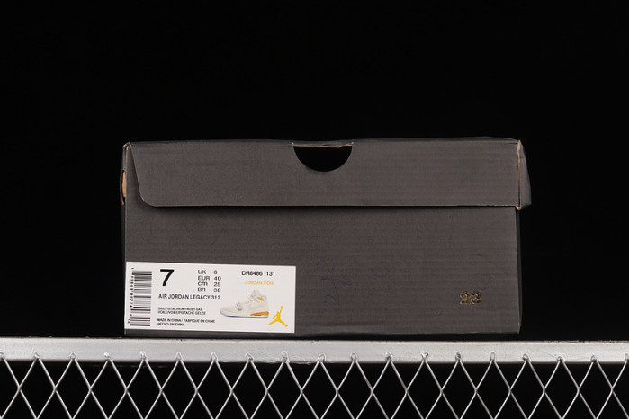 nike air jordan legacy 312 year of the tiger dr8486-131