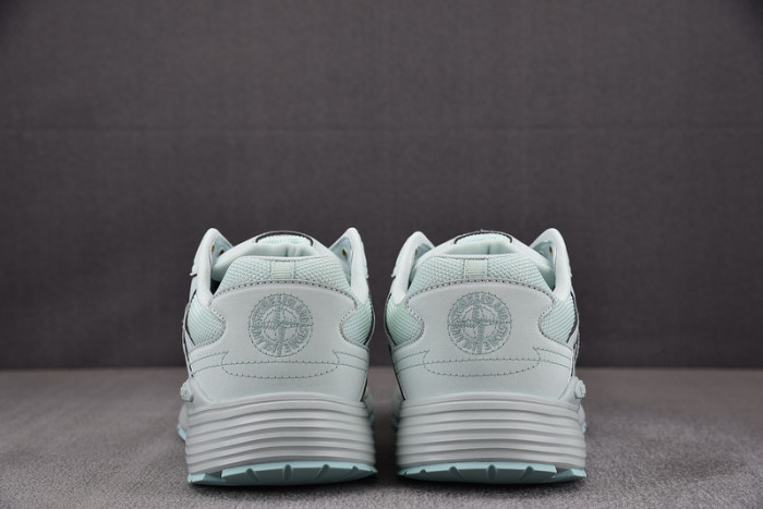 D10R B30 SNEAKERS B3094