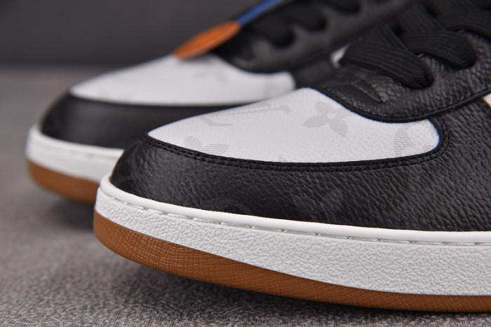 1V SNEAKERS 1V0425-313