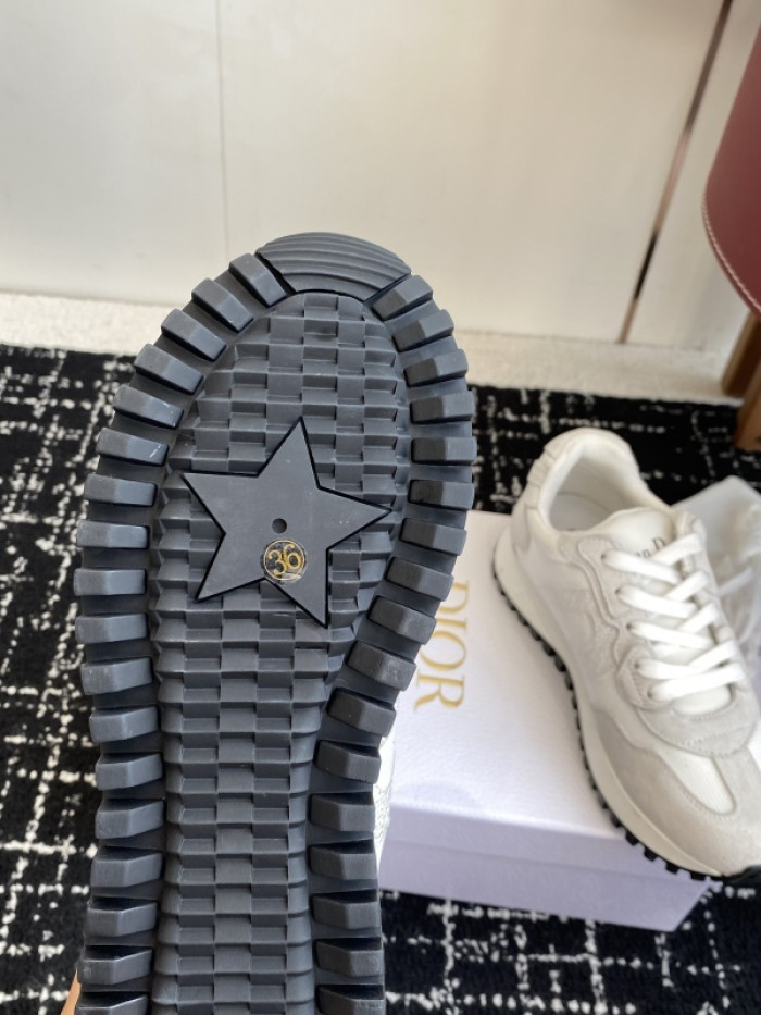 D10R SHOES Cest D897-170