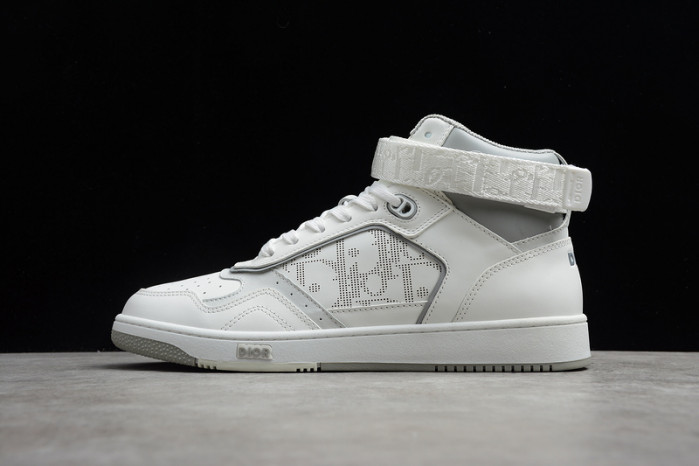 D10R B27 High Top Sneaker