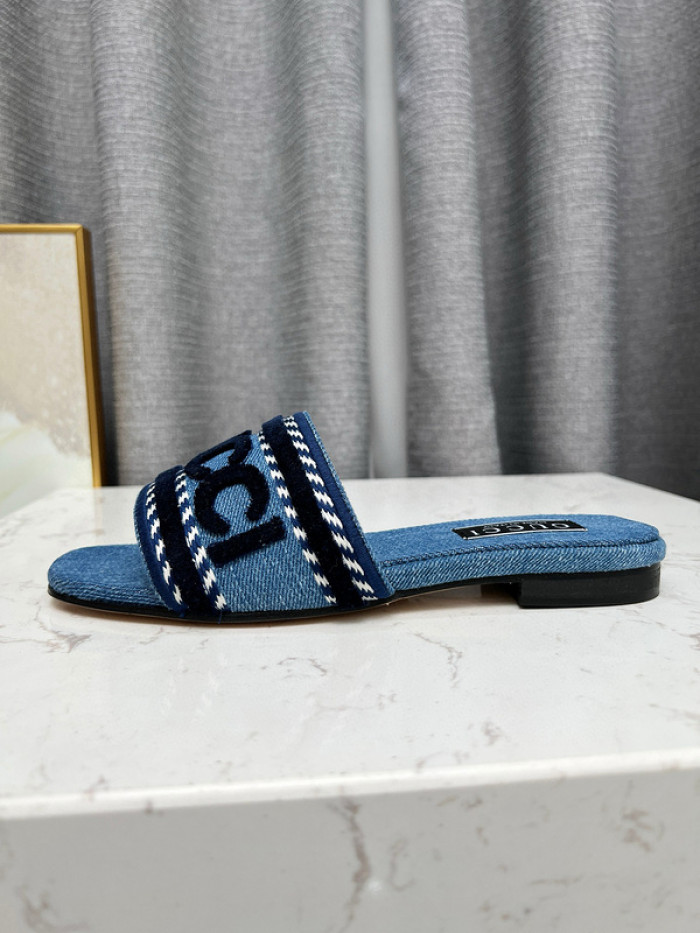 GUC* SLIPPERS DR258-088