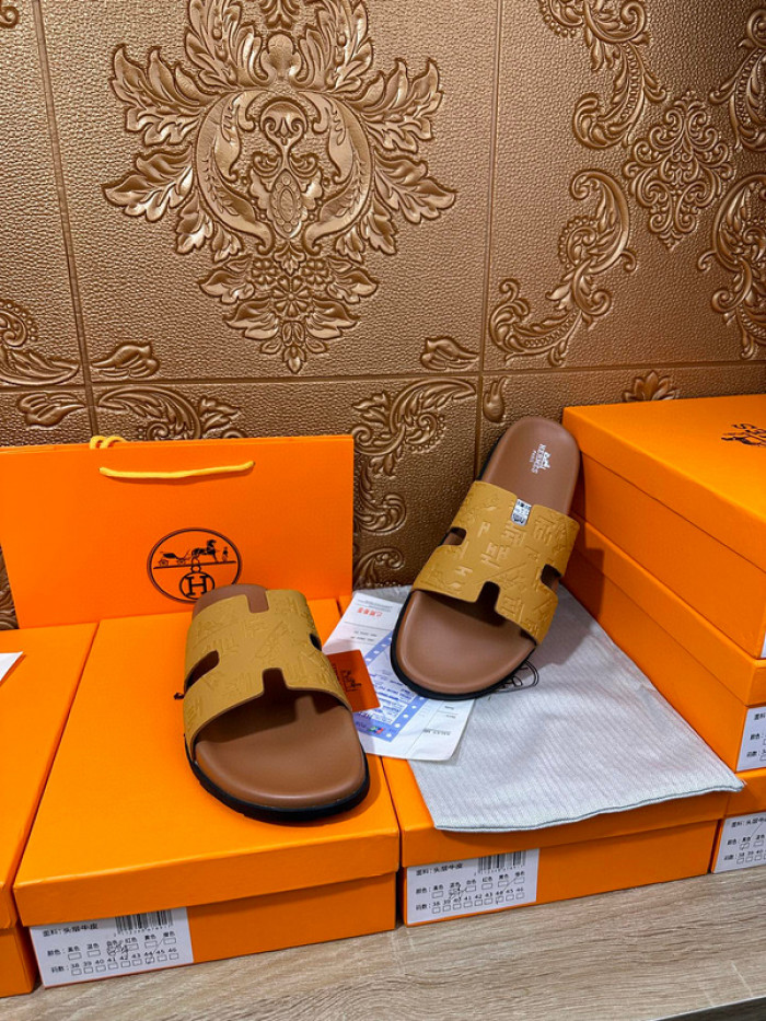 He*mes Slide CU526-2111