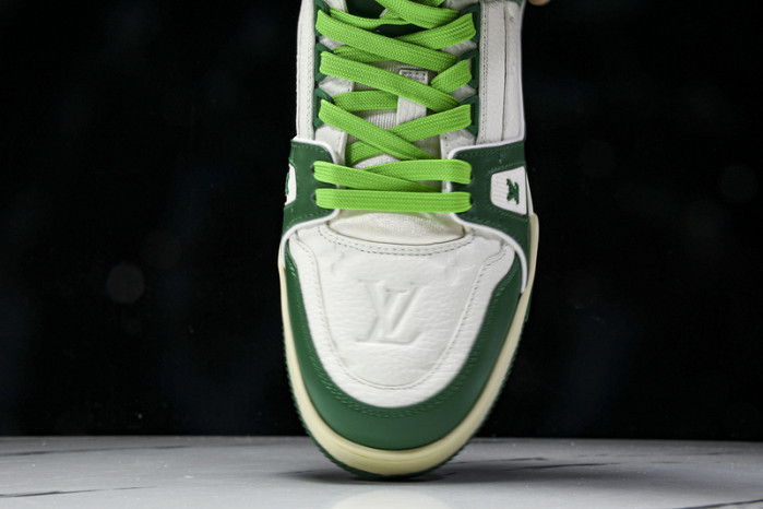 1V SNEAKERS 1V0425-188