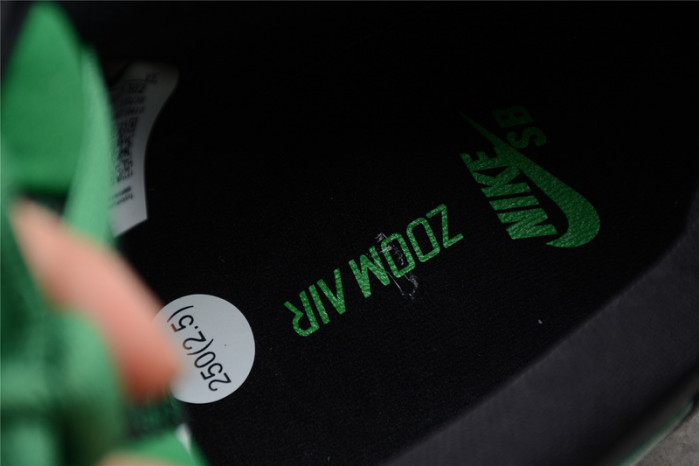 nike sb dunk low celadon bq6817-302