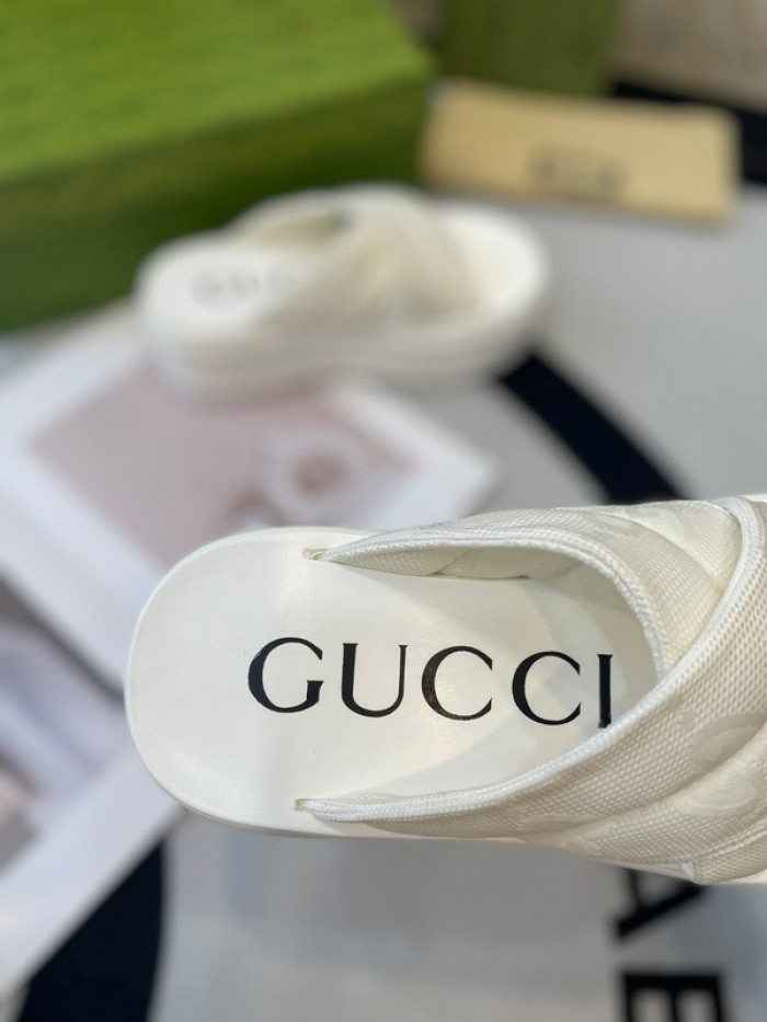 G*u*i slippers gu568-027