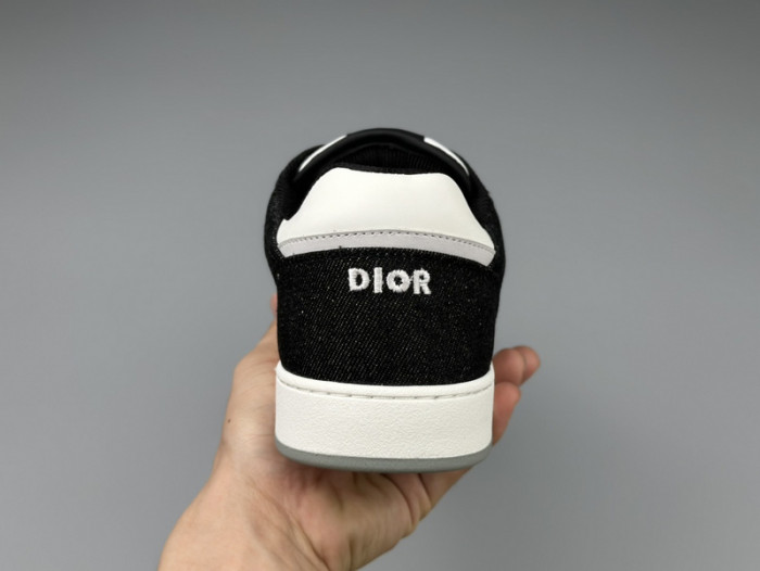 d10r b27 sneakers bnop235-025