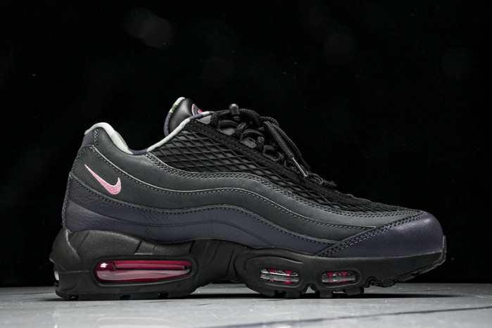 Nike Air Max 95 SP Corteiz Pink Beam FB2709-001