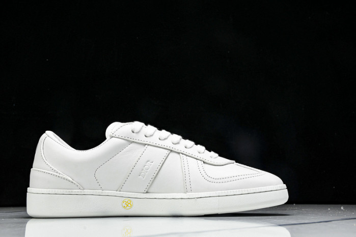 D10R SHOES B01 D896-166