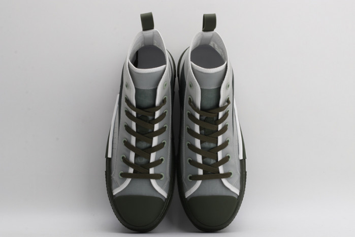 D10R B23 Sneakers High Top