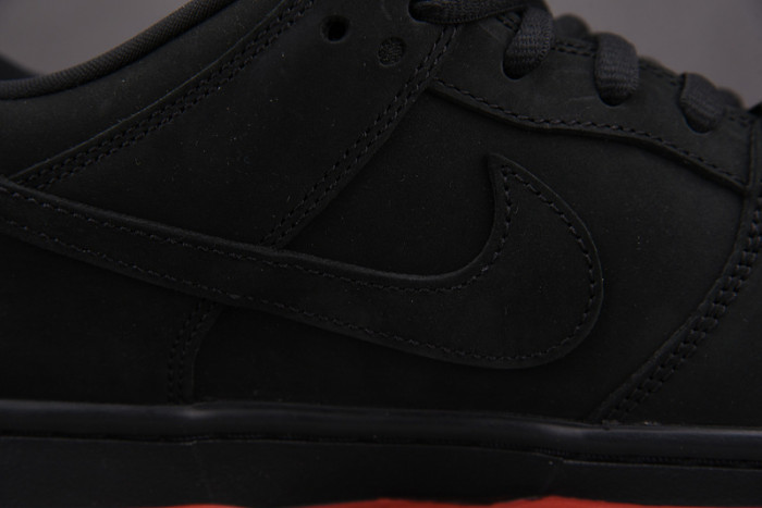 nike sb dunk low black pigeon 883232-008