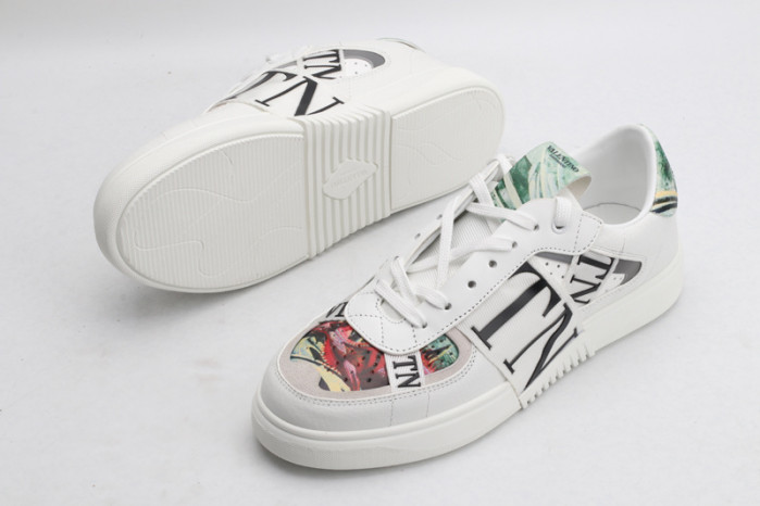 v*lentino sneakers va025-102
