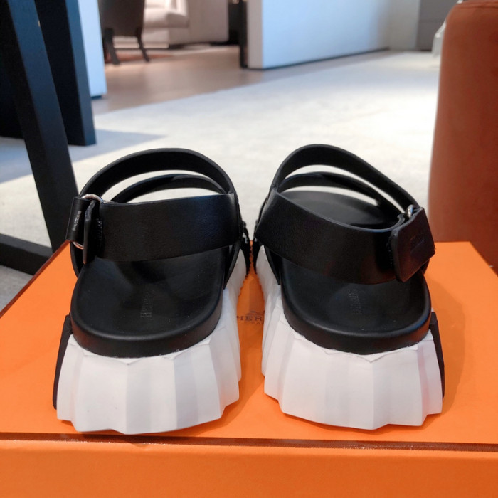 he*mes slide cu526-2079