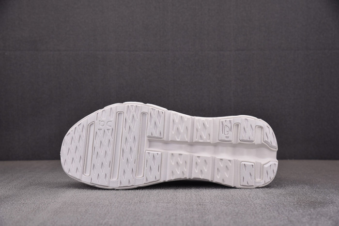 L0EWE SNEAKERS T0425-081