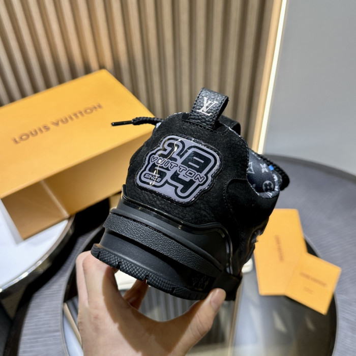 1V SNEAKERS 1V0425-132