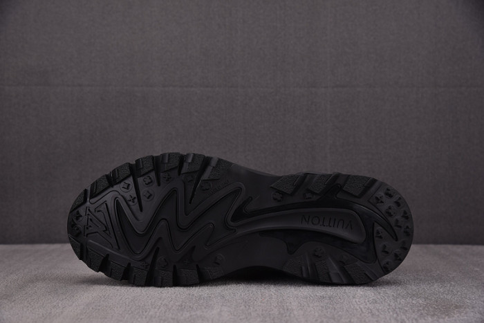 1V SNEAKERS 1V0425-232