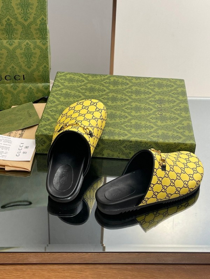 guc* slippers dr258-066