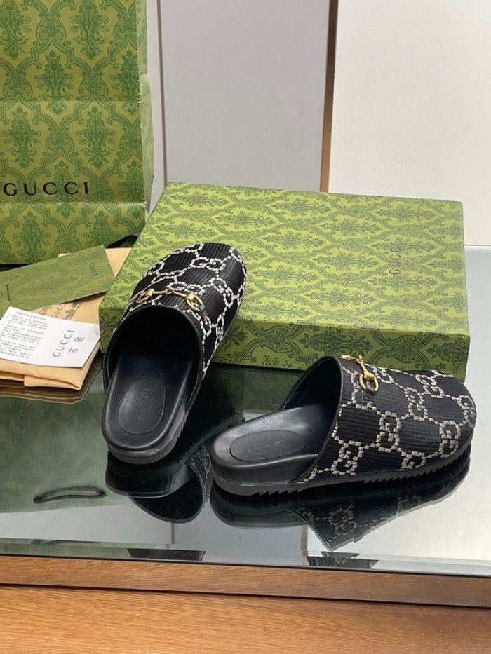 guc* slippers dr258-069