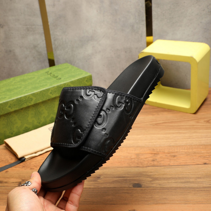 G*u*i slippers gu568-040