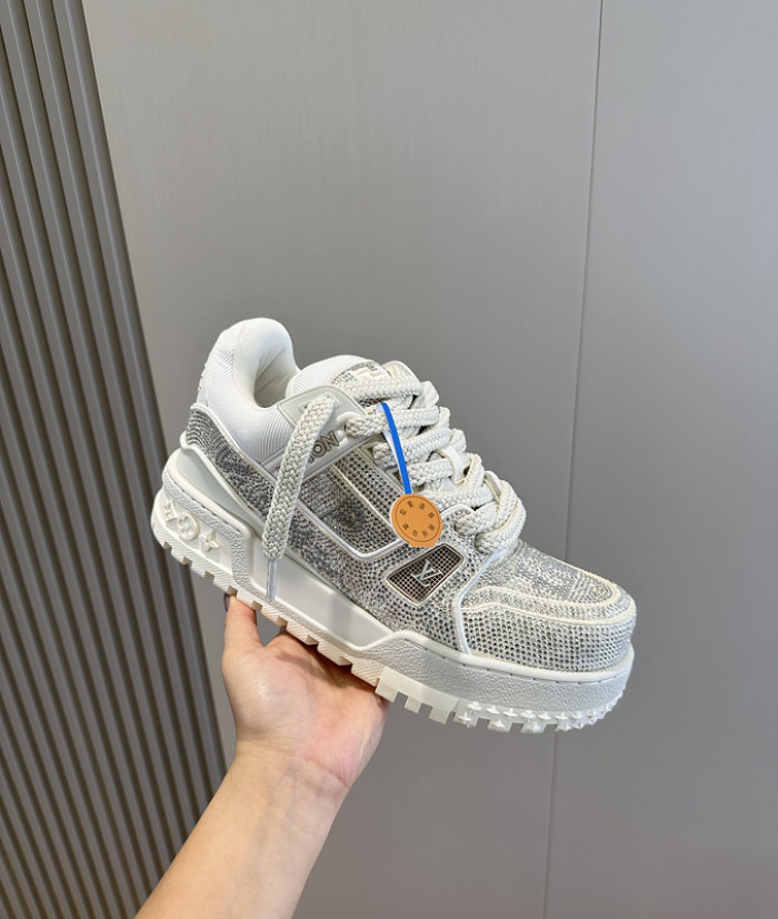 1V SNEAKERS 1V0425-033